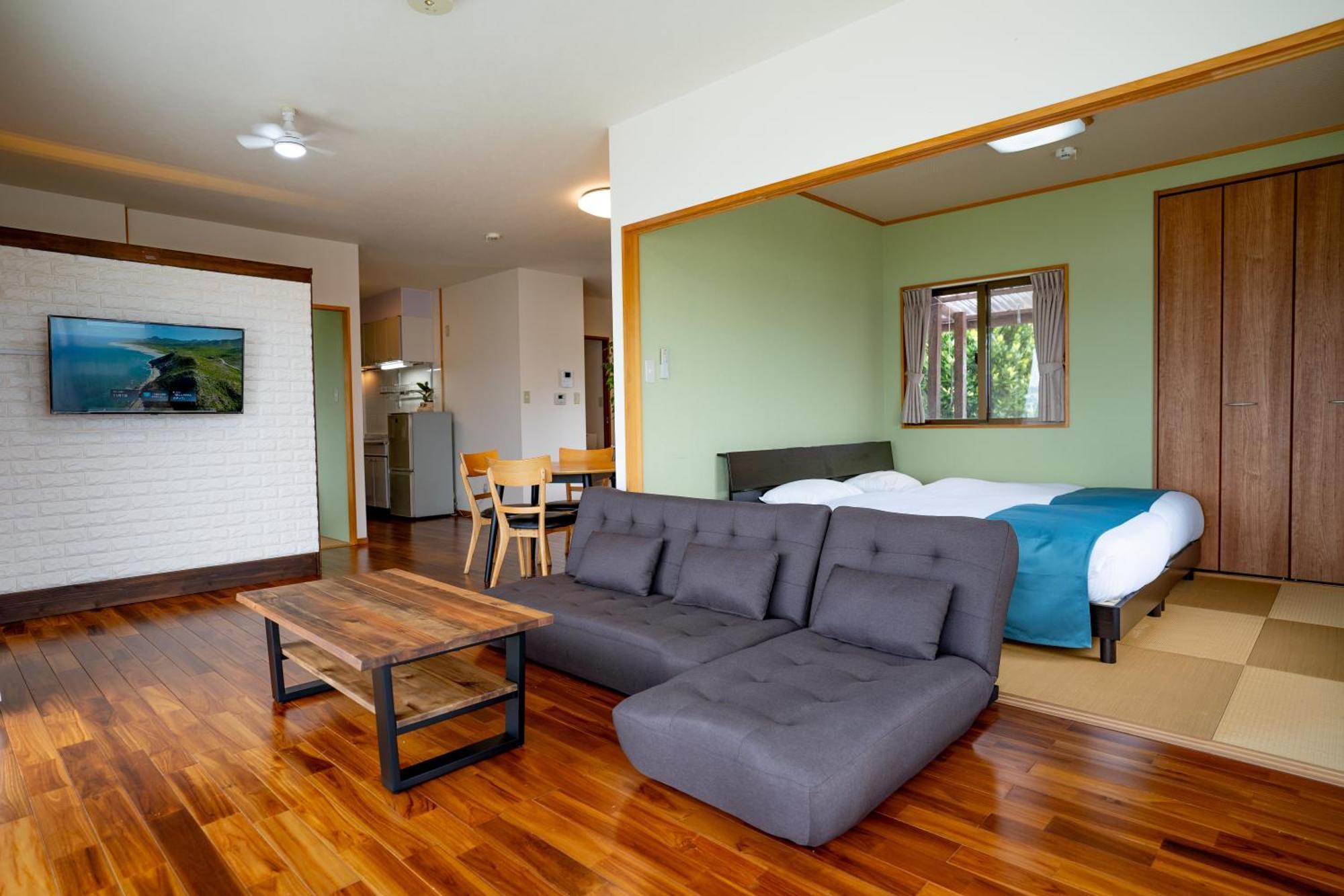 Villa ペンションパシフィカ古宇利 à Kui Extérieur photo